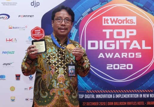 Kepala BSN Raih Penghargaan Top Leader on Digital Implementation 2020