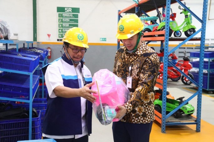 Kepala BSN Lakukan Kunjungan Industri ke Produsen Mainan Anak PT. SHP
